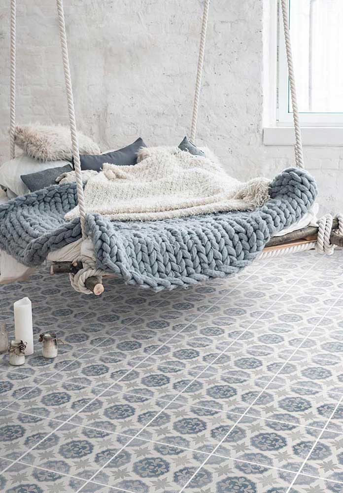 Floor tiles